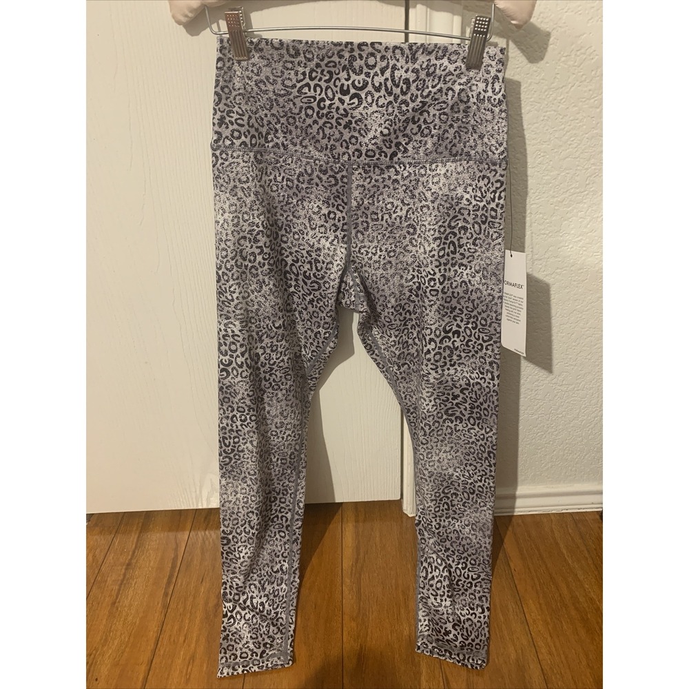 Glyder Formaflex High Power Medium Woman's Leggings Snow Leopard NWT
